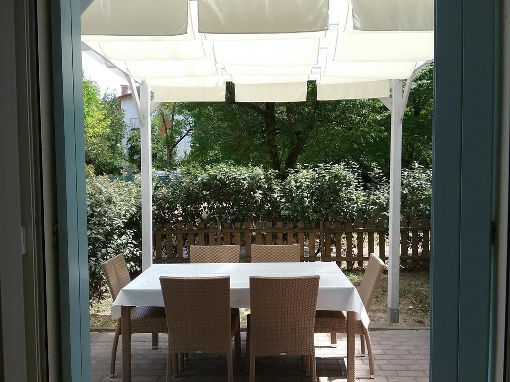 Casa Marialuigia - Appartamenti Solo Per Famiglie Lido di Jesolo Dış mekan fotoğraf